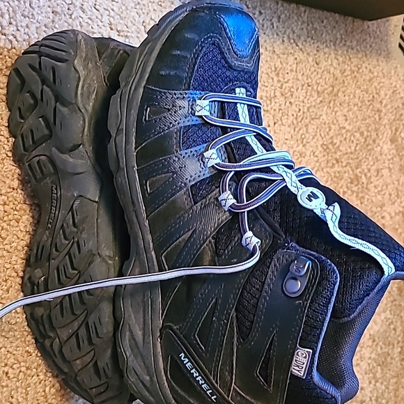 Merrell Avian Light 2 Hiking Boots, size 6.5 - Picture 3 of 8